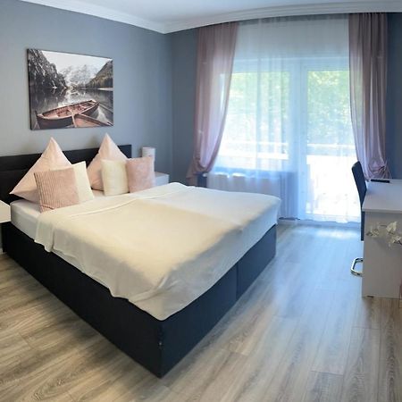 Family Apartment Karlsruhe Kültér fotó